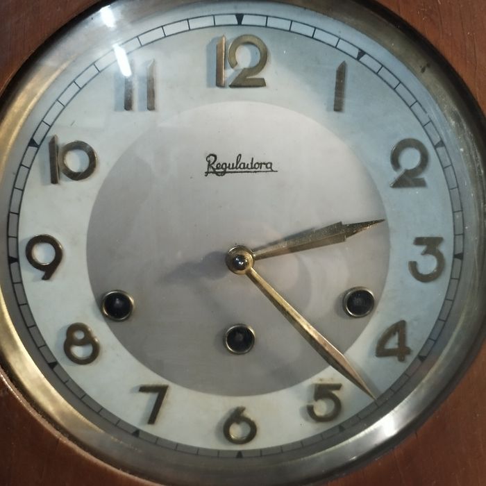 Relógio Antigo Reguladora