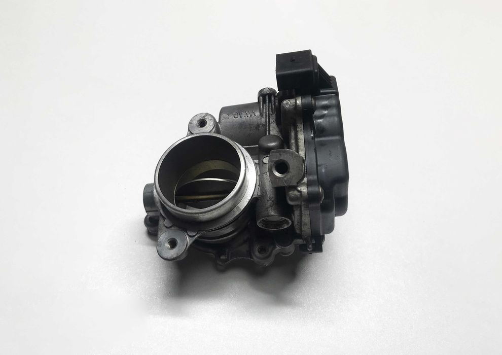 Дросельна заслонка Volkswagen Passat B8. Touran - 1.6TDI - 2.0TDI