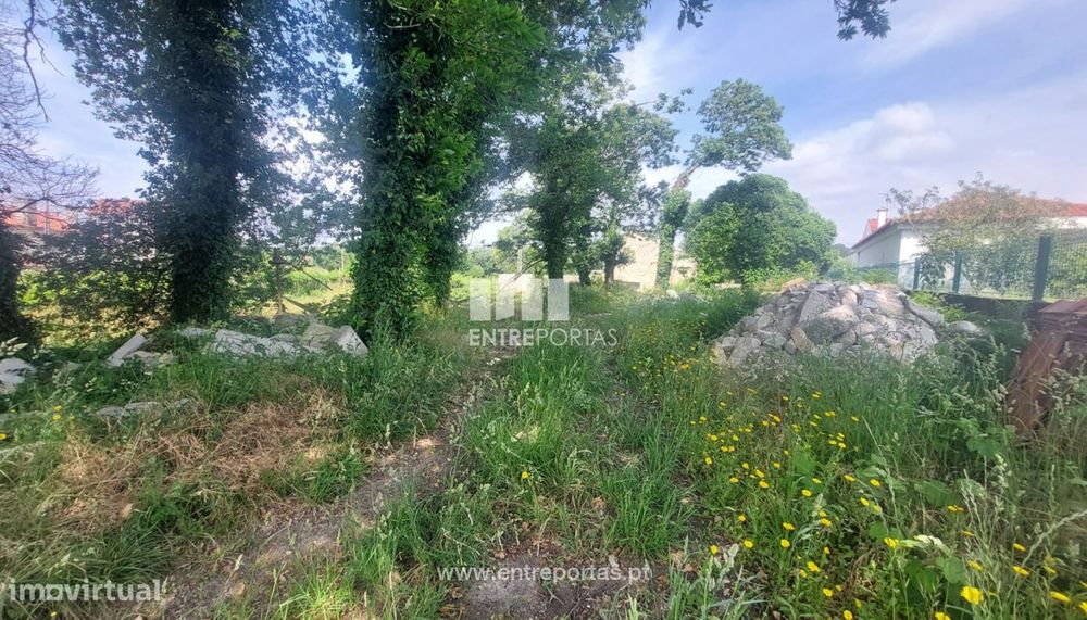 Venda de terreno para construção com 628m², Vila Fria, Viana do Cas