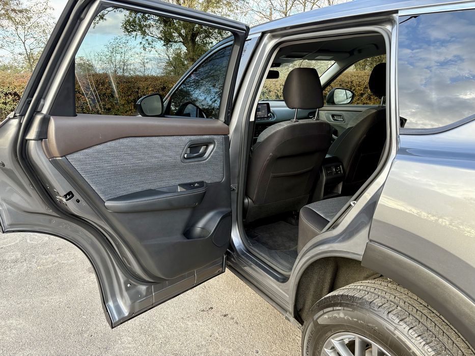 Nissan rogue t33 2,5 AWD ниссан рог x-trail