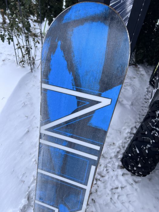 Deska snowboardowa Nitro 146 cm plus wiazania Atomic