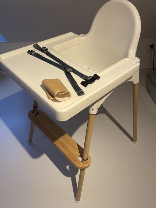 Krzeselko Antilop Ikea + drewniany podnóżek