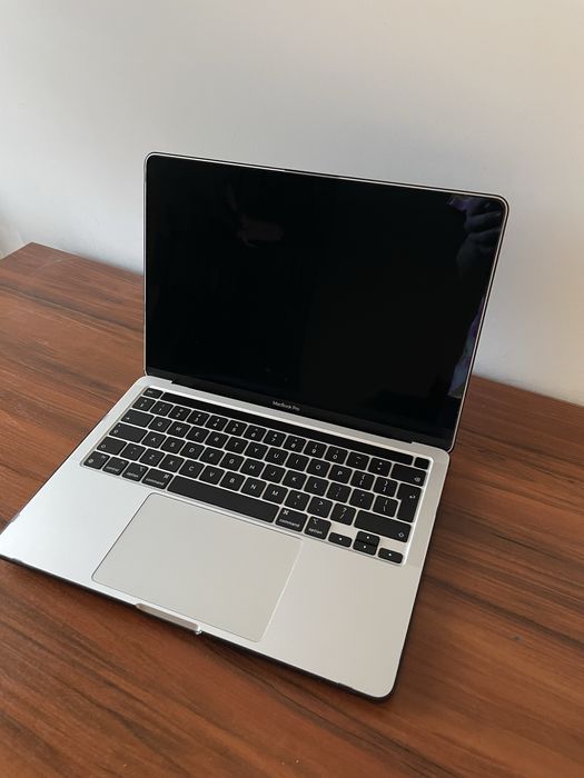 MacBook Pro M1 13-cali 16gb RAM