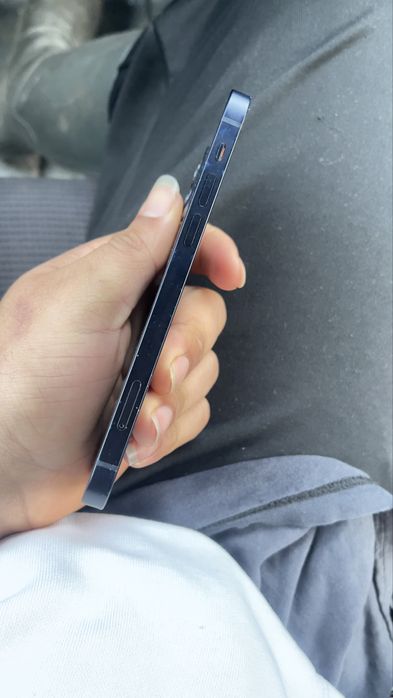 Iphone 12 nunca aberto