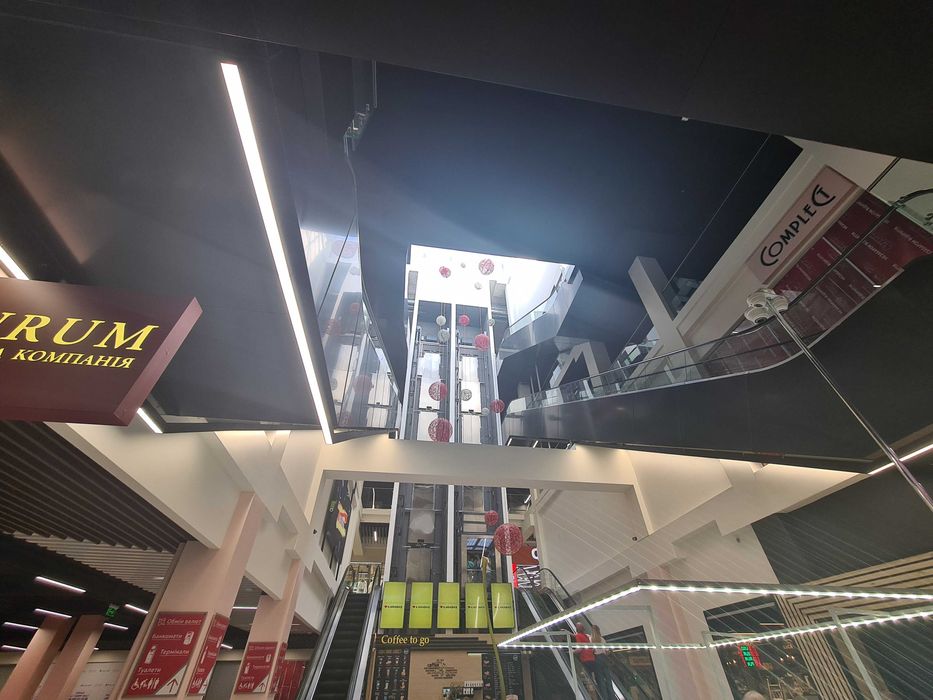 Продам приміщеня(348м2) в ТРЦ Cherry Mall під магазин або ресторан