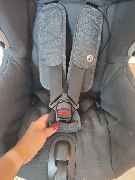 Fotelik obrotowy maxi Cosi axiss