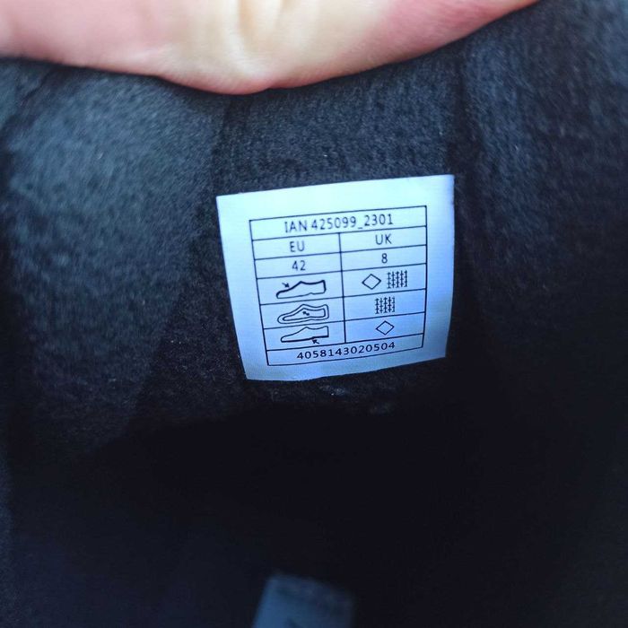 Чоловічі зимові черевики (р. 42)