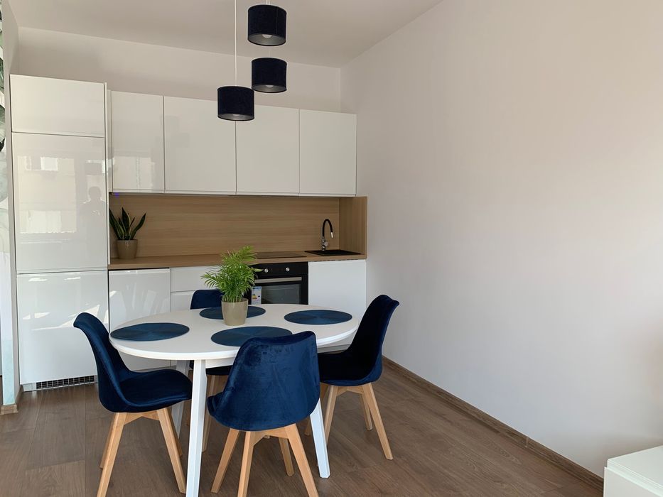 Wynajmę dwupokojowe mieszkanie w centrum