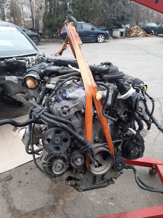 Infiniti g25 G35 Q40 2013 двигун