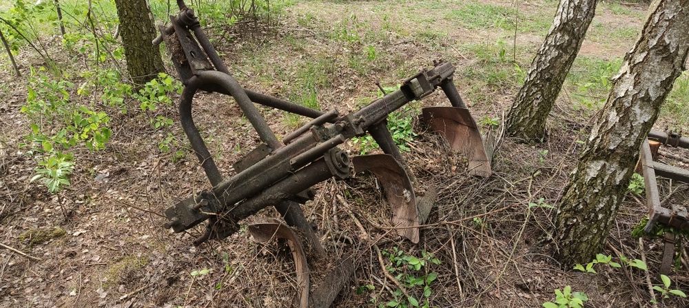 Pług 3 skibowy zagonowy