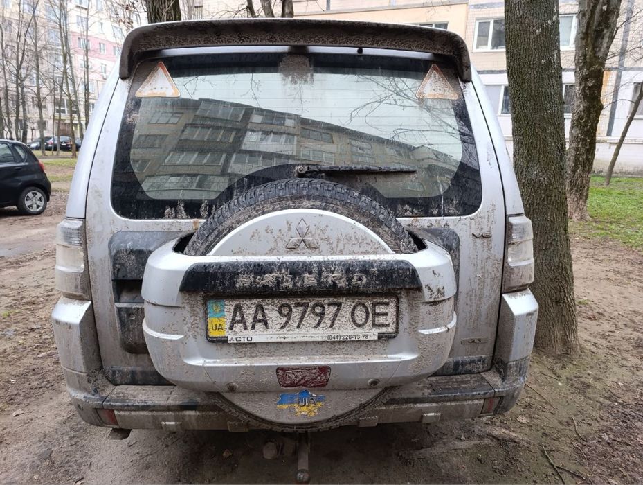 Продам Mitsubishi Pajero