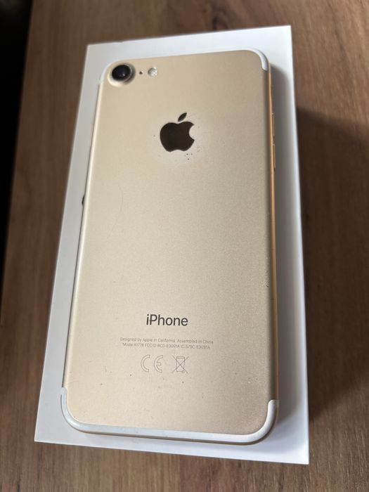 Iphone 7 32 gb.