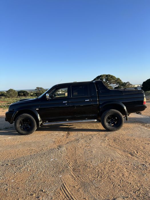 Mitaibishi l200 strakar