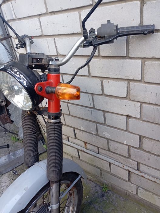 Ява передняя вилка.