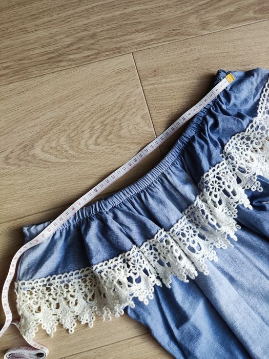 Bluzka koszulka hiszpanka niebieska jeansowa z haftem