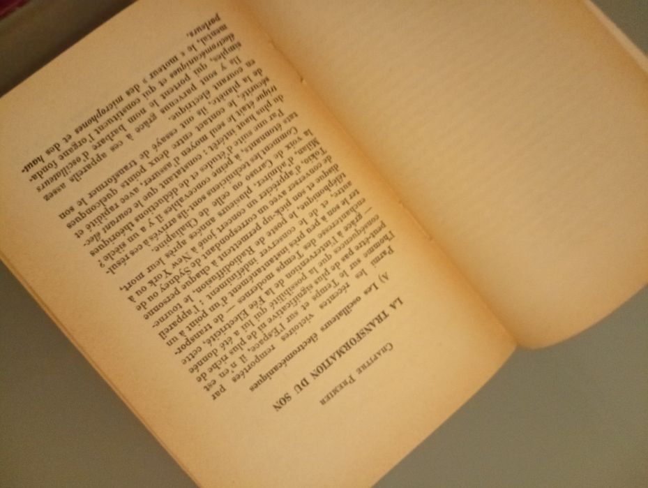 L'acoustique Apliquee N° 385	Matras Jean-Jacques	Presses Universitaires de France 1962 - Livro muito antigo mas como novo