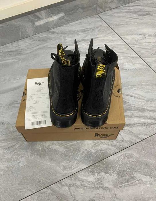 Dr. Martens Jadon Platform Boots Black Smooth Leather R.38