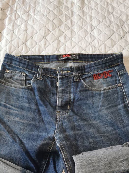 Jeansy męskie  jeans marki EMP z logo AC/DC w rozm. 32/32 W32