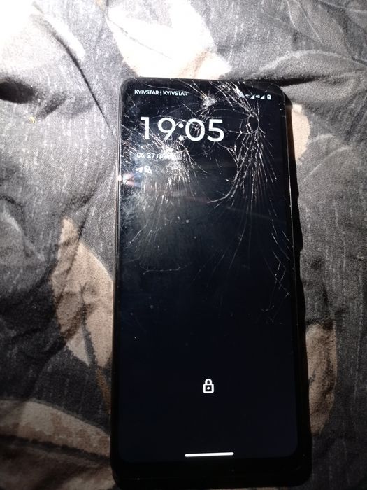 Продам смартфон Motorola E14 (2024 року) 2/64 (до 3/64) NFC 5G