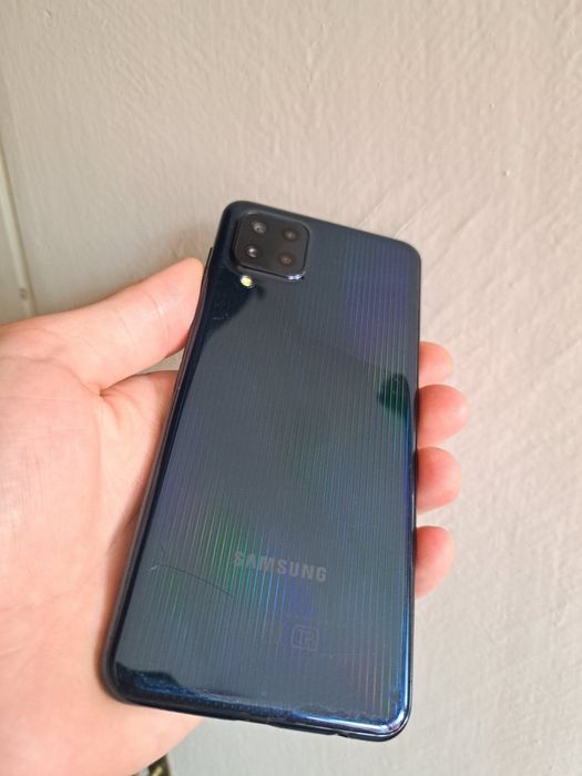 Samsung m32 6/128 гб
