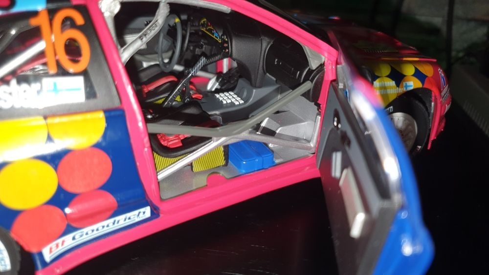 Citroen Xsara WRC - SunStar 1:18