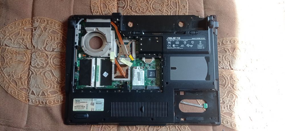 ASUS F3 Motherboard – Motherboard Only64409319436289122