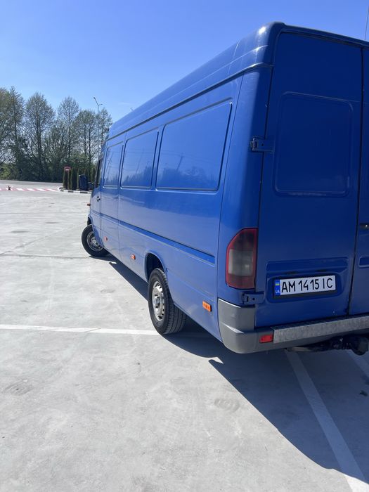 Мерседес спрінтеи