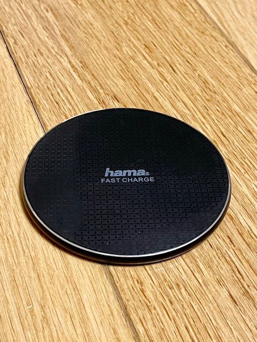 Hama Ładowarka Indukcyjna Fast Charge 10W Czarna