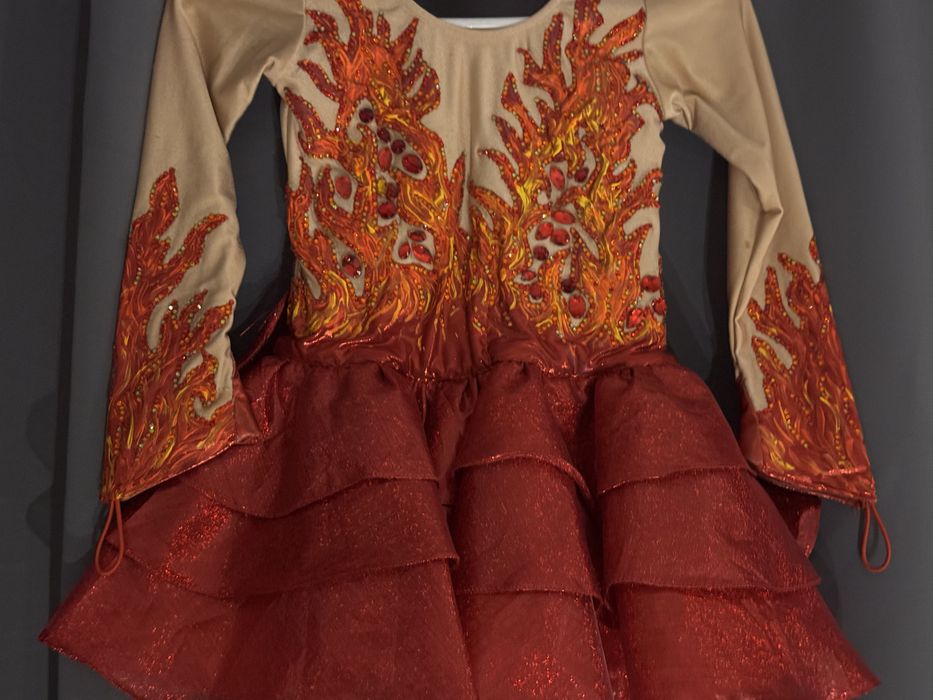 Сукня для фігурних змагань на зріст 122-128 ОРЕНДА!!