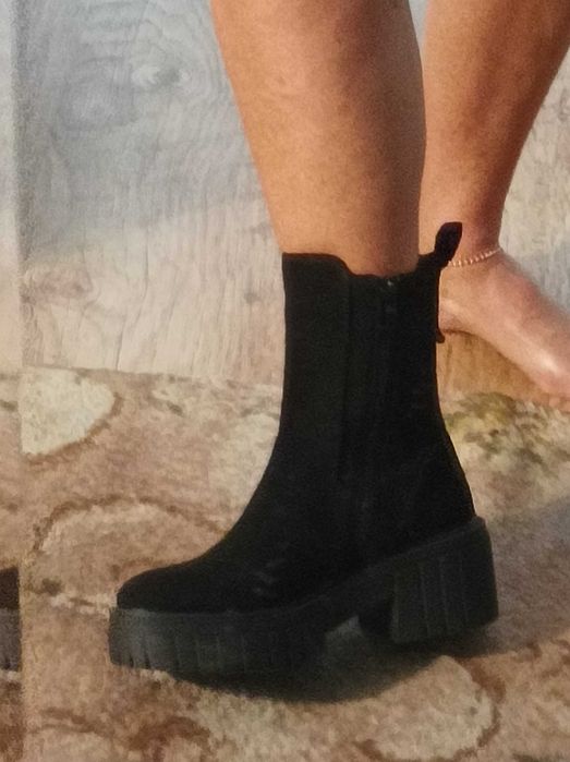 Botki damskie czarne zamszowe