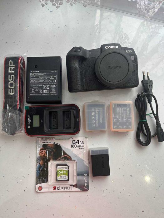 Фотоапарат Canon EOS RP + Адаптер Перехідник Canon EF-RF EF-EOS R