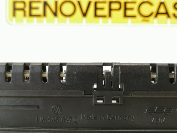 Luz stop adicional / 3º stop VOLKSWAGEN Golf IV (1J1)