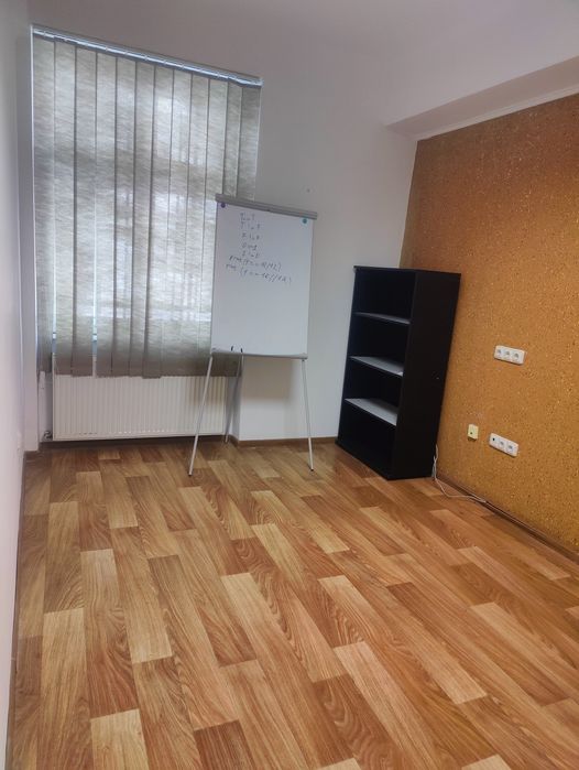 Оренда Комерція вул. Коновальця ( бічна)Офіс 2 кім 50 м.кв ,ц 250 $ - Вид 5