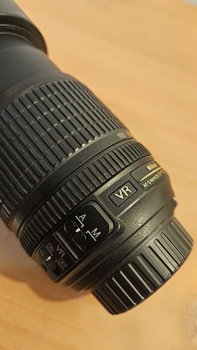 NIKON 18-105mm VR