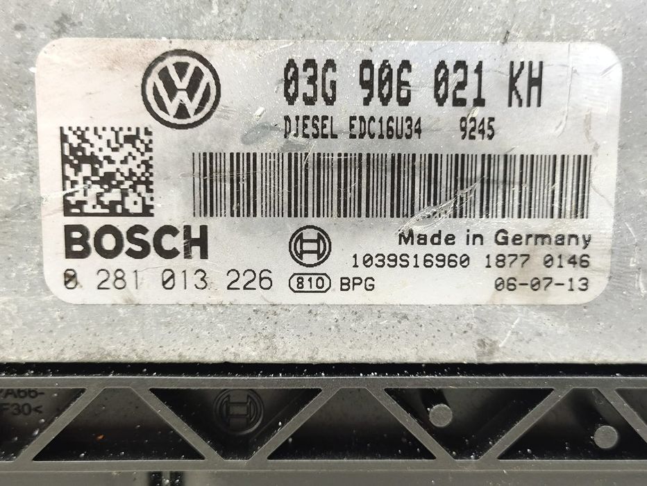 Centralina Motor ECU Original VWAG Bosch Volkswagen Golf V 1.9 TDI 105cv BXE