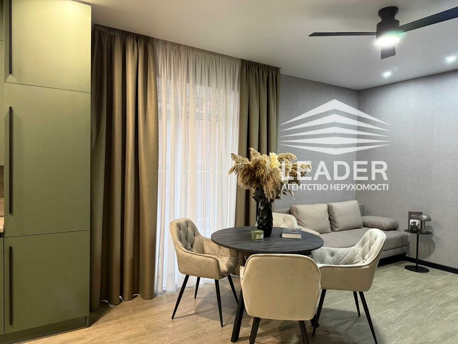 Продам Таунхаус-ДИЗАЙНЕРСЬКИЙ-ЯКІСНИЙ-Два санвузли-Ванна+душова.Газ!