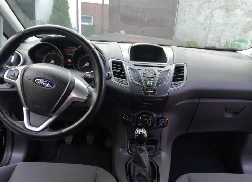 Fiesta mk7 капот бампер фара крыло зеркало четверть стекло дверь панел