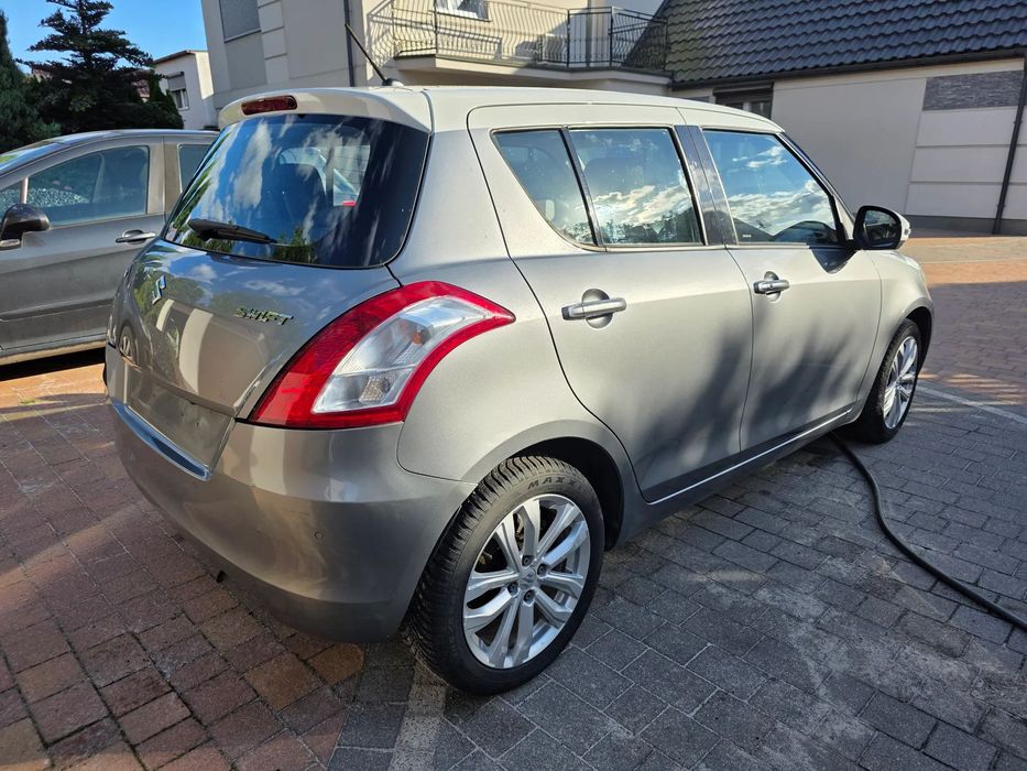 Suzuki Swift Szyberdach, kamera, tablet, alu, zadbany, serwis