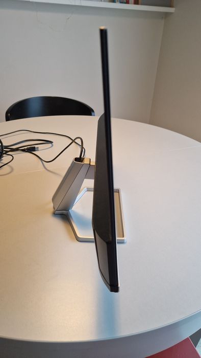 Monitor HP M24f 24″ – idealny stan, odbiór Murowana Goślina