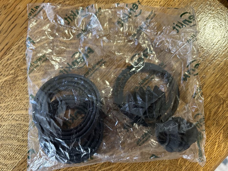 Ремкомплек супорта Jeep grand cherokee wj 2003 рік