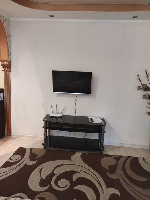 Посуточно, своя 2х комн. квартира на Черемушках