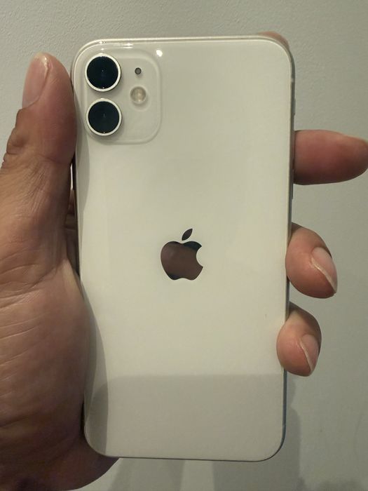 Iphone 11 em bom estado