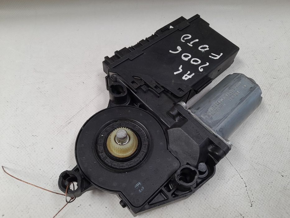 Motor vidro frente direito AUDI A4 (8EC, B7)