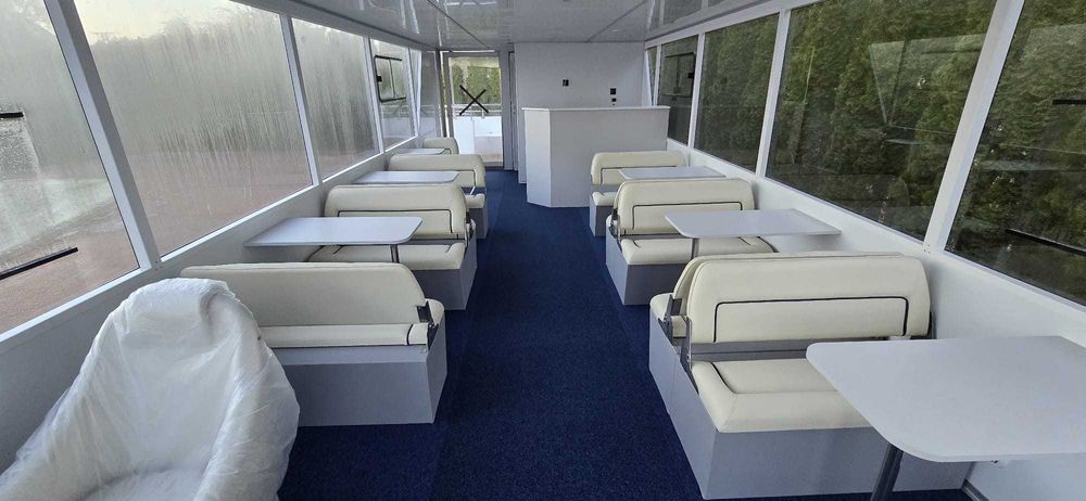 Tramwaj wodny, mały statek pasażerski, tramwajewodne.pl