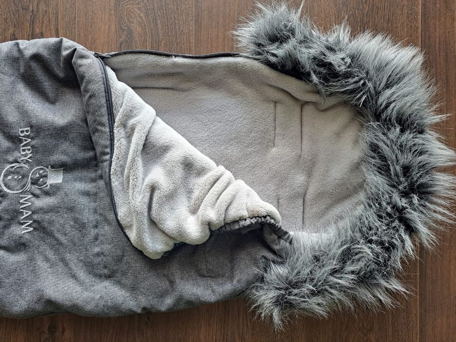 Sprzedam piękny śpiworek do wózka gondoli