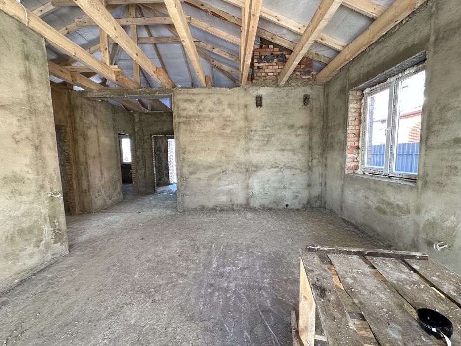 Продаж будинку 95 кв. м, 3 кімнати, на вул.Б. Хмельницького Яkyшинці