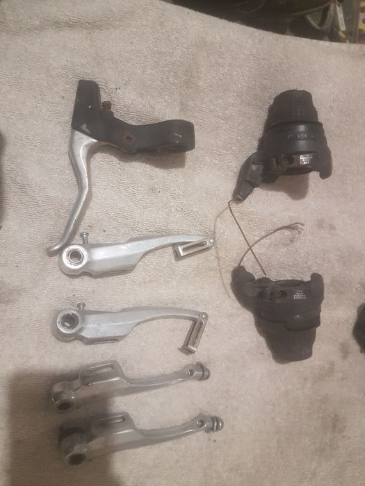 Переключатели скоростей перекидки Shimano передние звезды v-brake