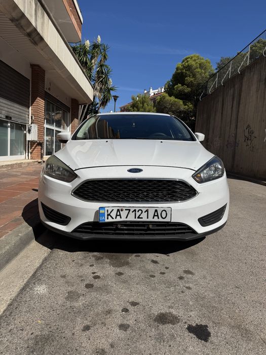 Ford focus 2015 se