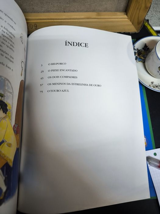 Livro Os mais belos contos da avozinha