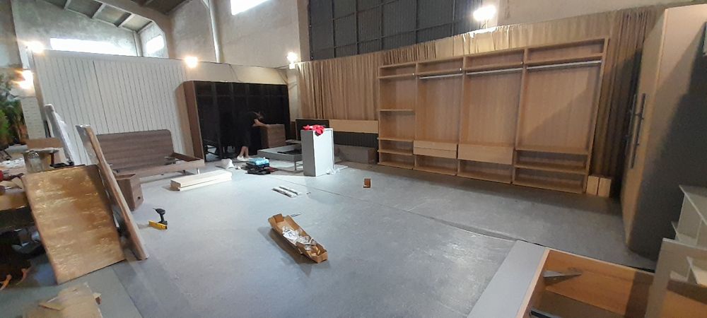 Montador profissional de mobiliário e afins